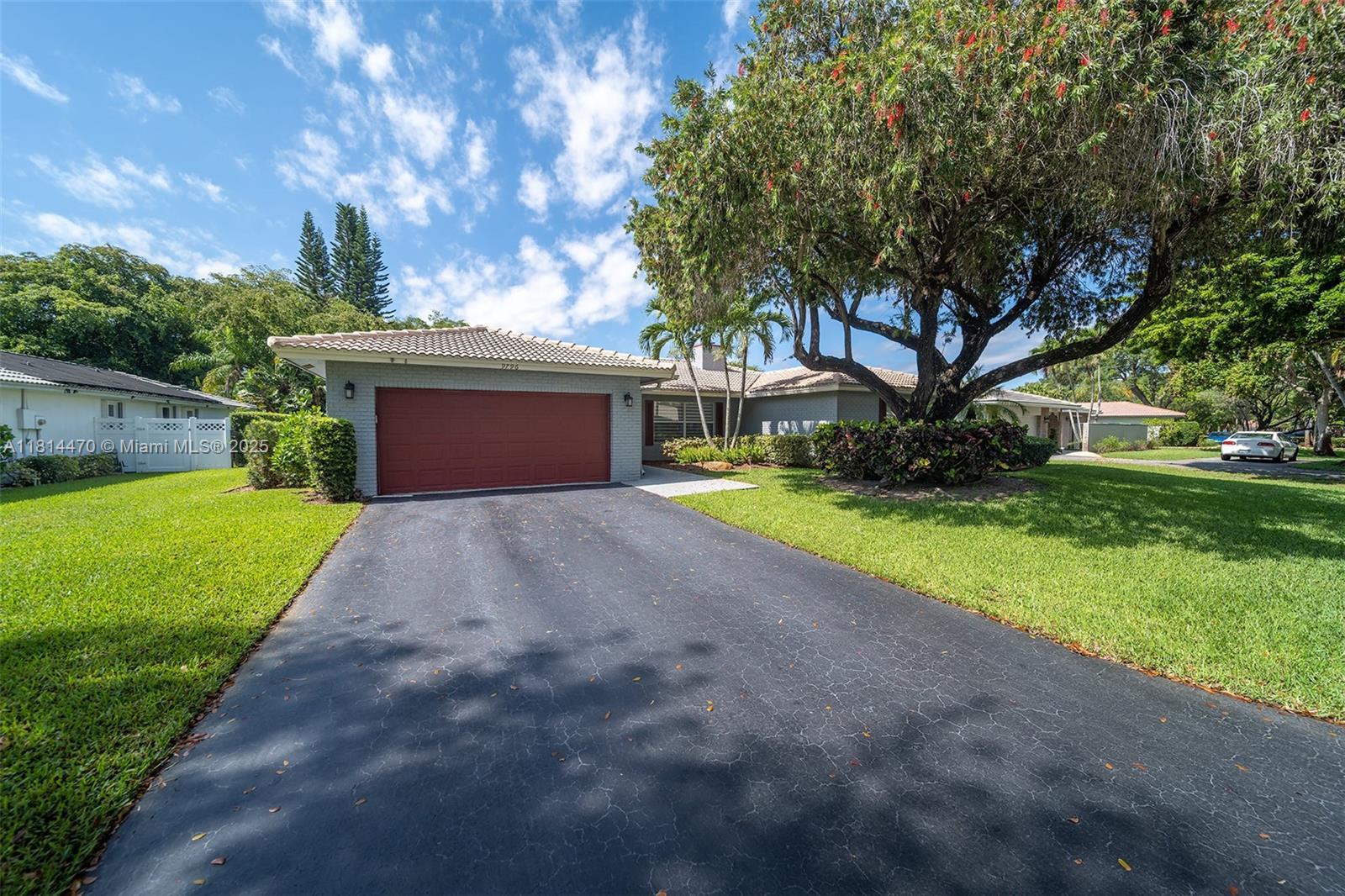 9796 NW 19th St # 9796, Coral Springs FL 33071 photo 2