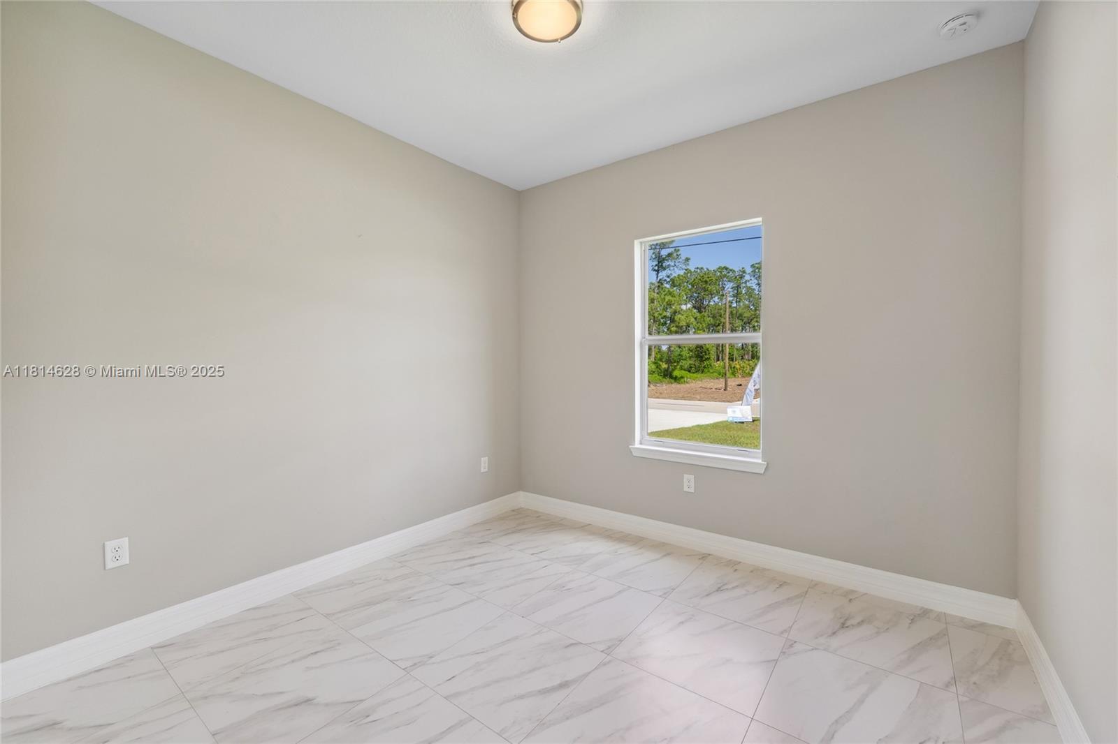 1040 Milwaukee Blvd, Lehigh Acres FL 33974 photo 3