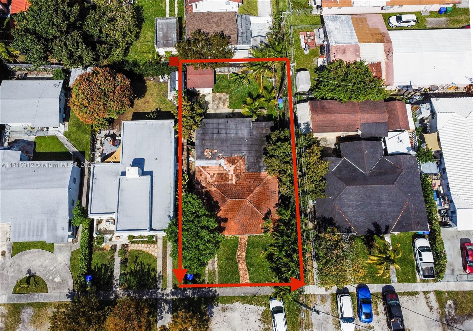 2225 SW 11th Ter, Miami FL 33135 photo 2