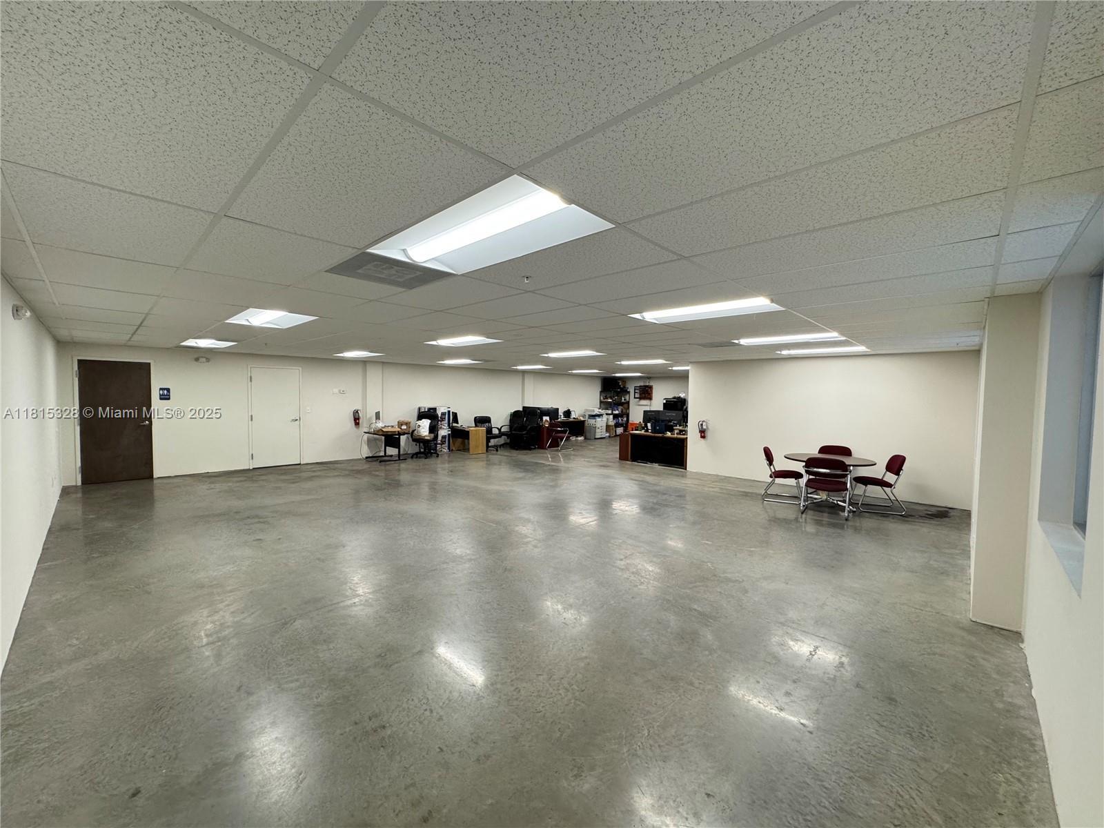 8565 W 44th Ave # 109, Hialeah FL 33018 photo 2