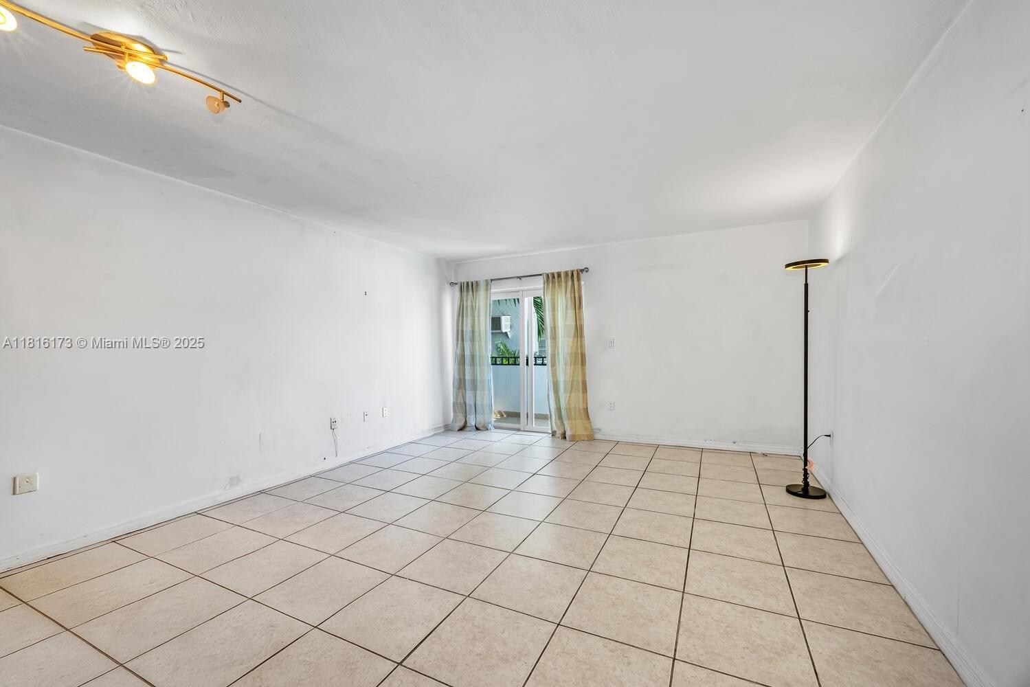2465 SW 18th Ave # 3210, Miami FL 33145 photo 4