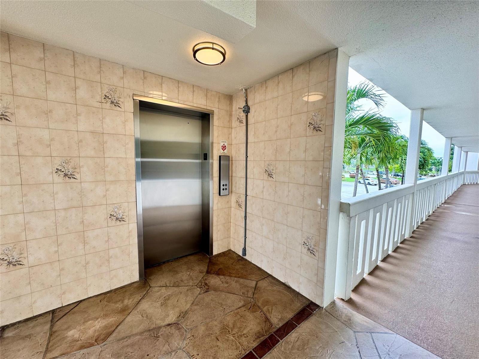 2029 Cambridge B # 2029, Deerfield Beach FL 33442 photo 3