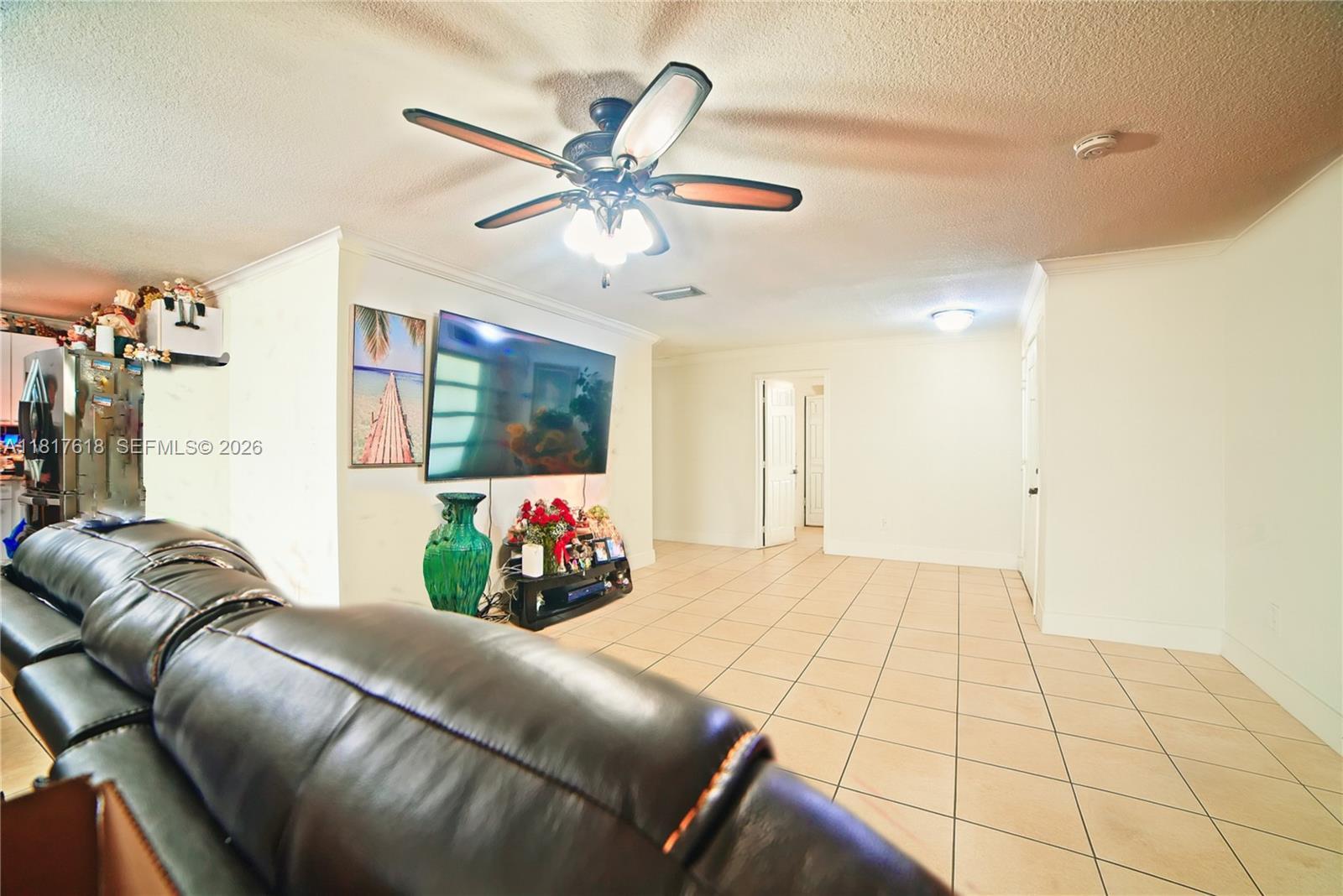 10471 SW 174th Ter, Miami FL 33157 photo 5