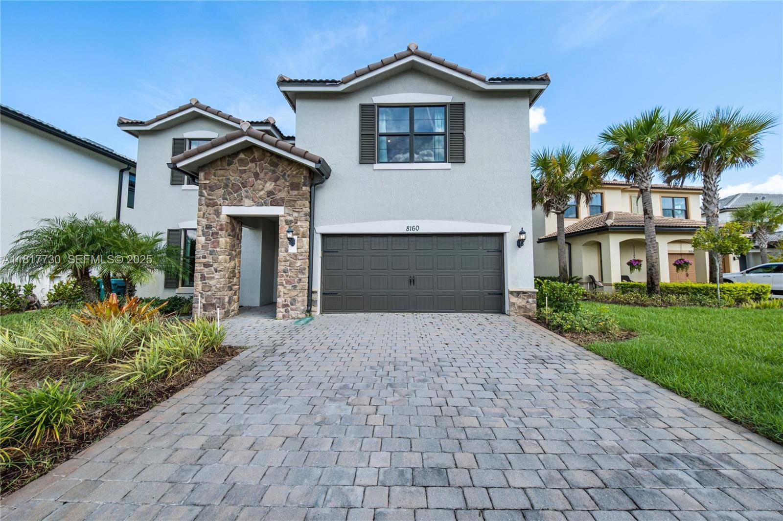 8160 NW 78th St, Tamarac FL 33321 photo 2