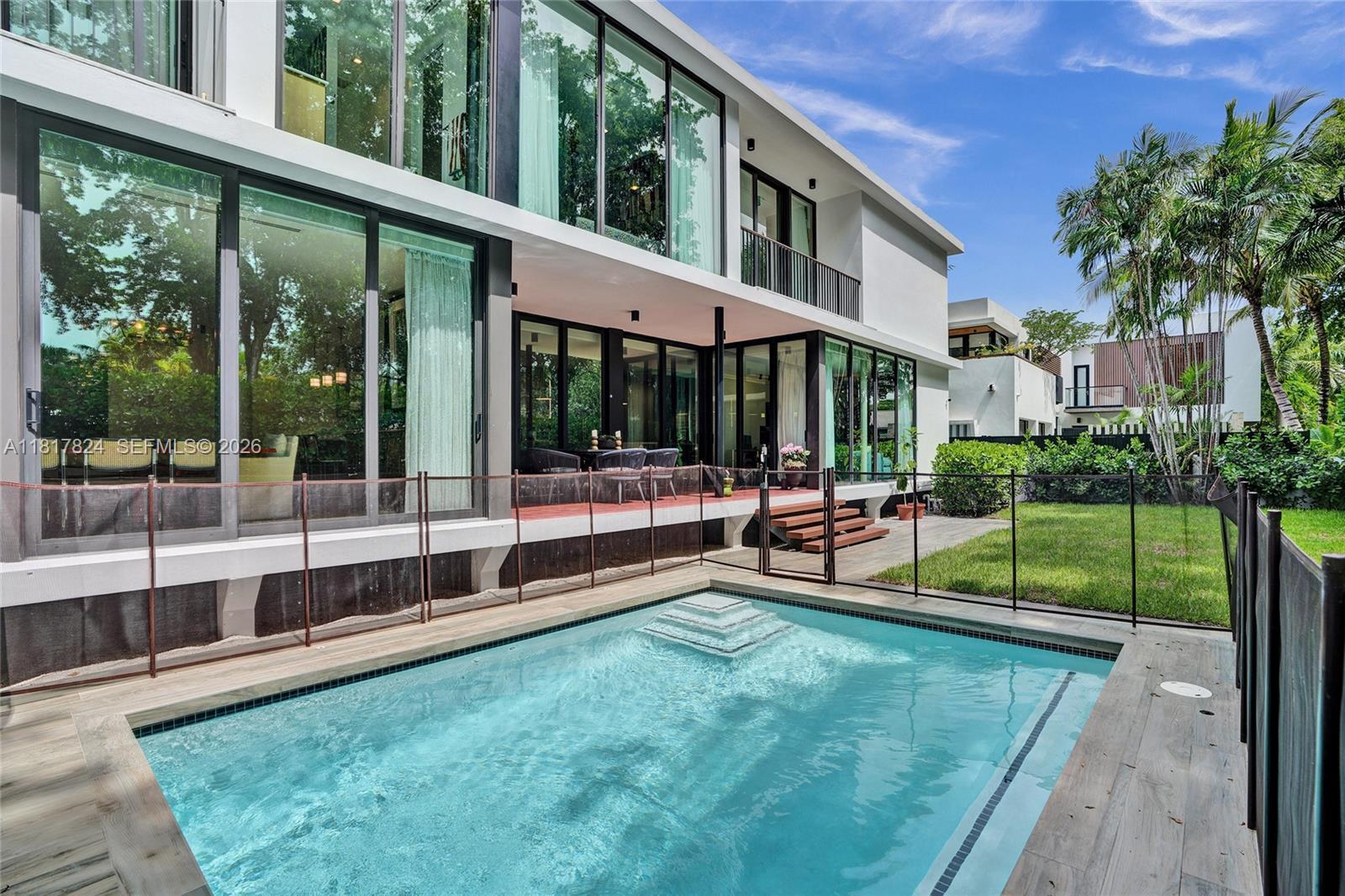 4061 Matheson Ave, Miami FL 33133 photo 3