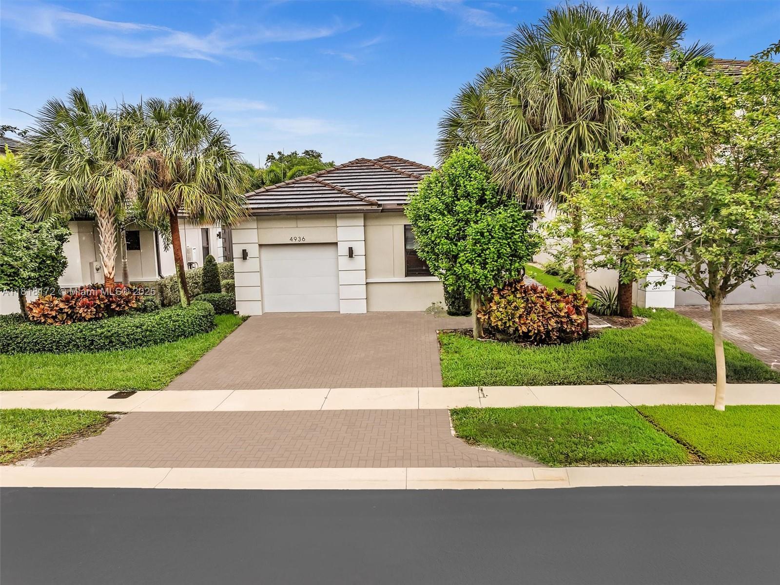 4936 Whispering Way, Dania Beach FL 33312
