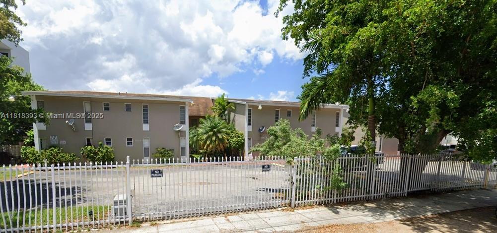 1525 NW 19th Ter # 15, Miami FL 33125