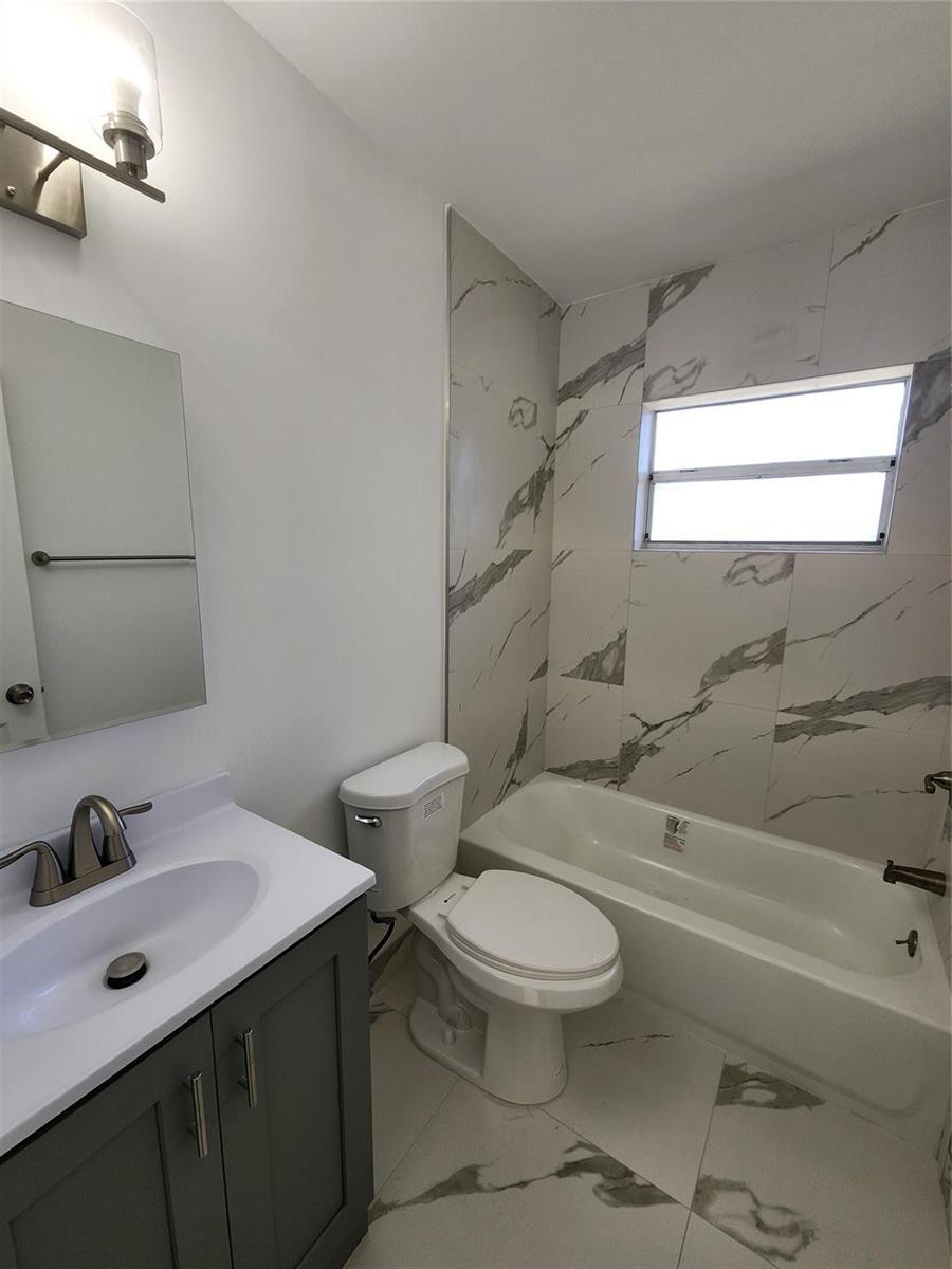 2466 Lincoln Street # 3, Hollywood FL 33020 photo 5