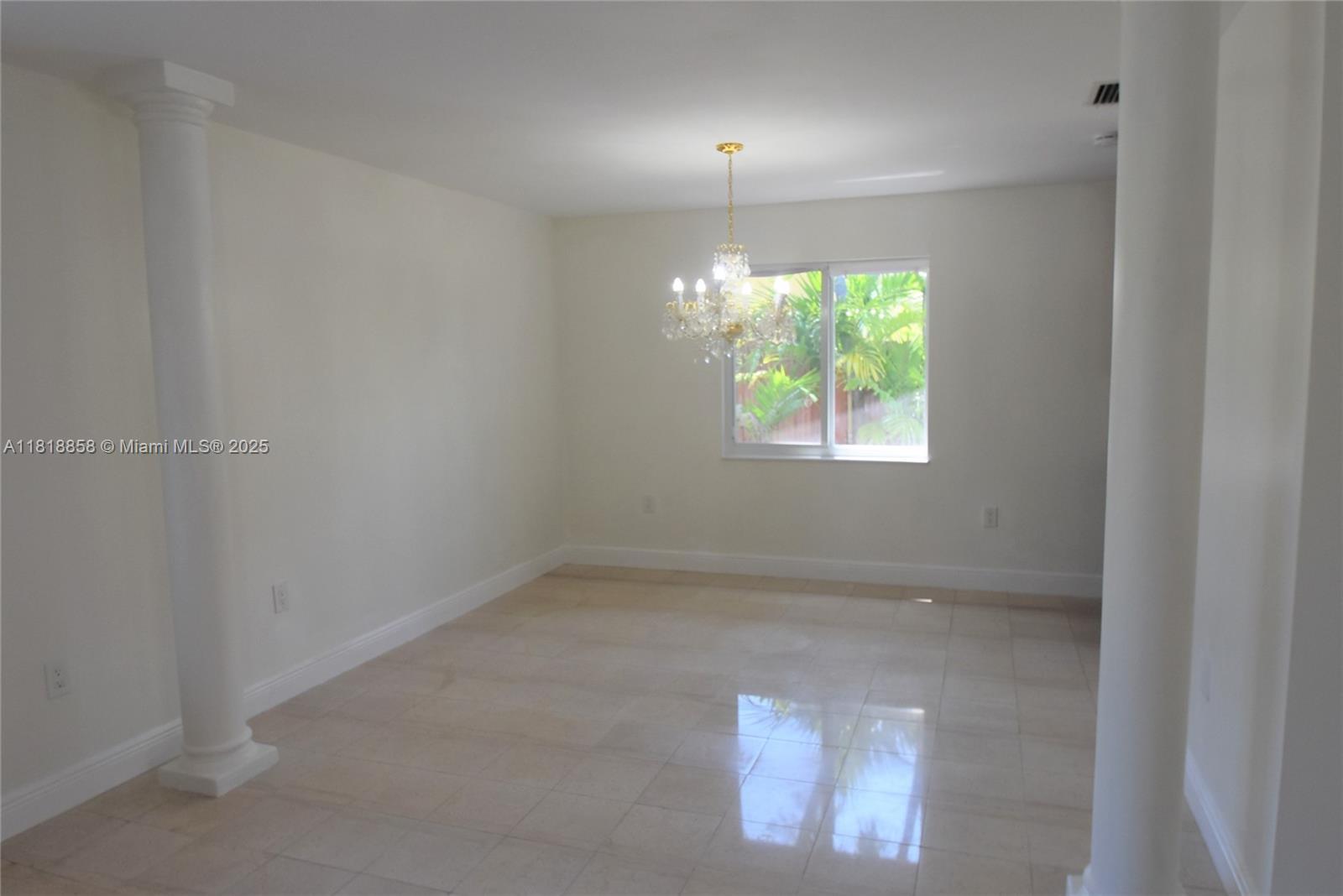 10105 SW 2nd Ter, Miami FL 33174 photo 3