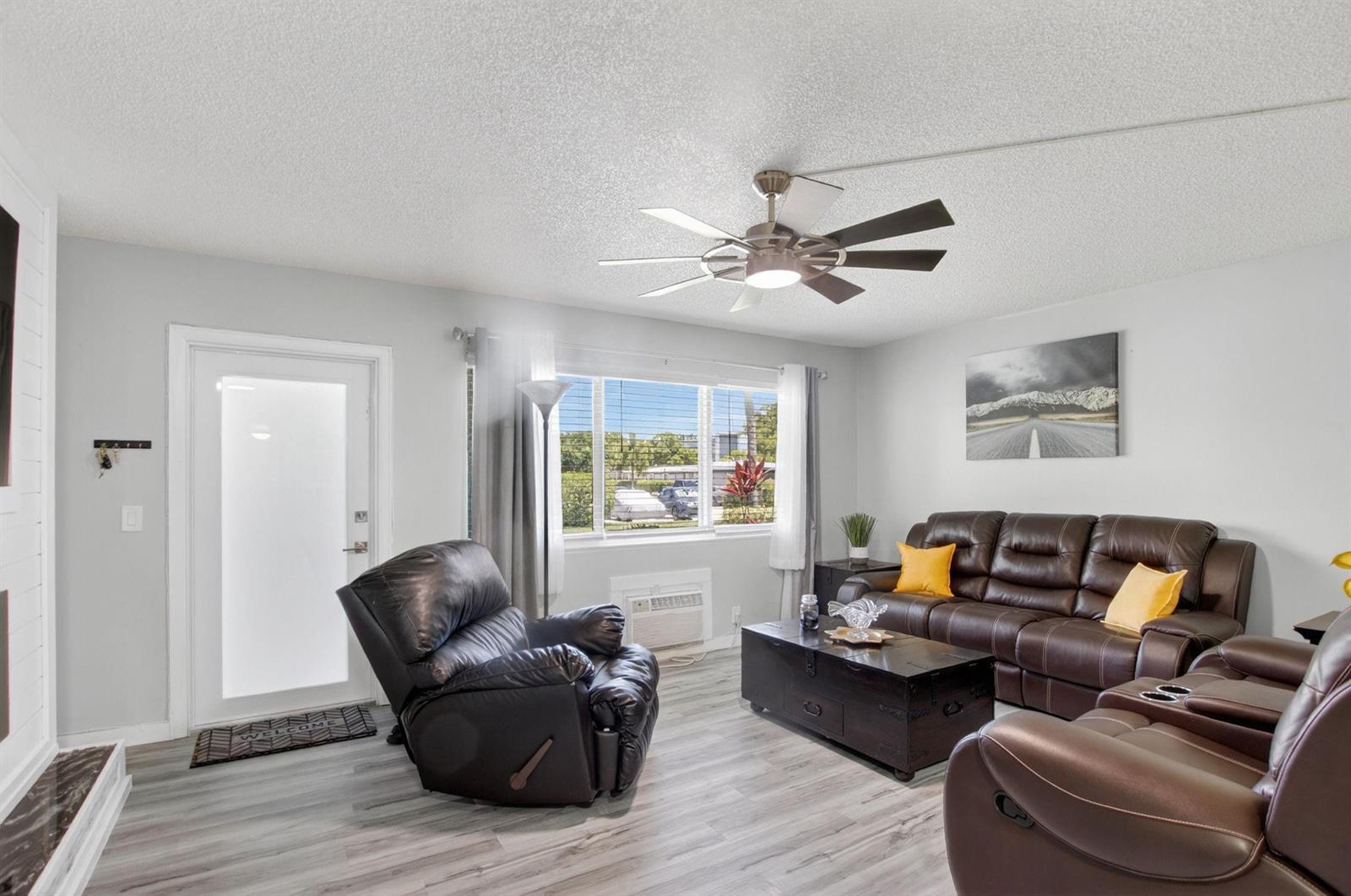 435 Durham O # 435, Deerfield Beach FL 33442 photo 2