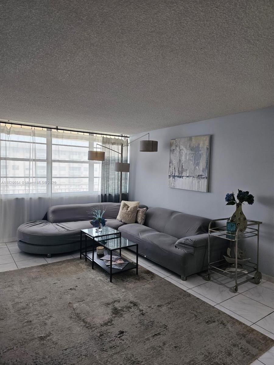 251 174th St # 2111, Sunny Isles Beach FL 33160 photo 4