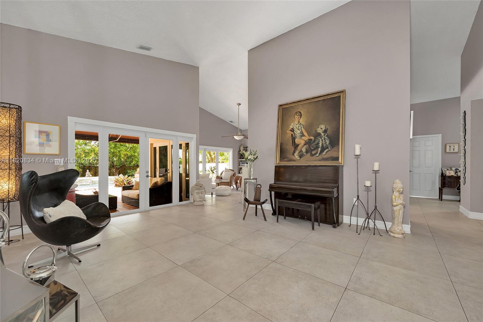 14460 Glencairn Rd, Miami Lakes FL 33016 photo 5