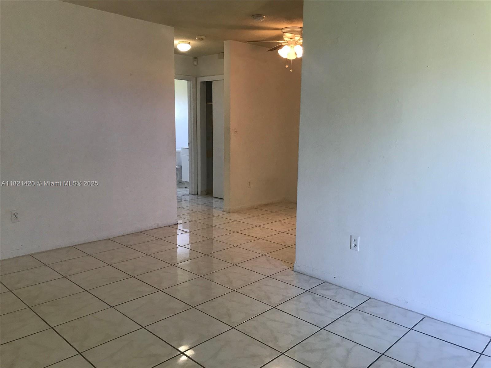 2450 NE 188 street # 2452, Miami FL 33180 photo 5