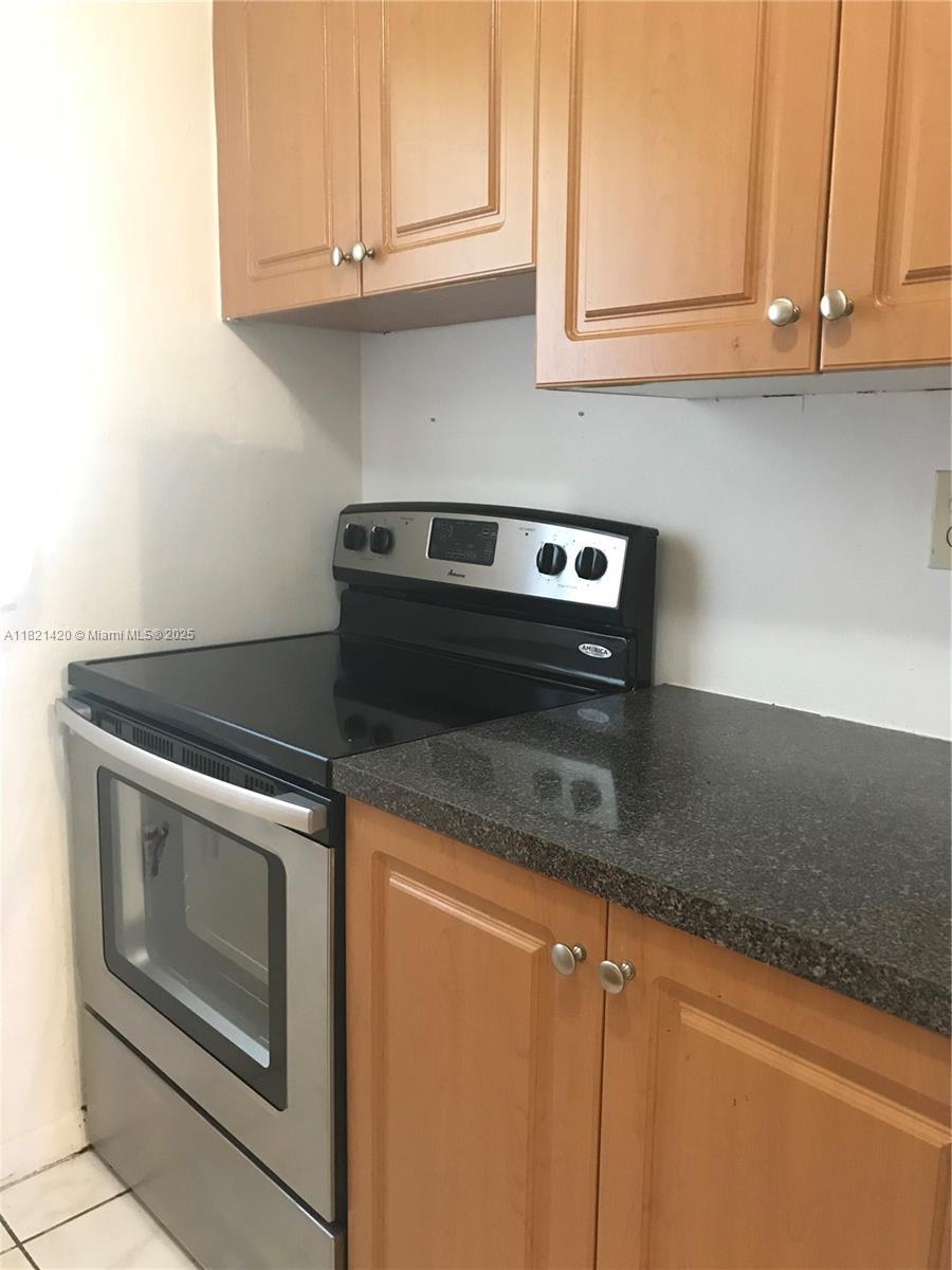 2450 NE 188 street # 2452, Miami FL 33180 photo 4