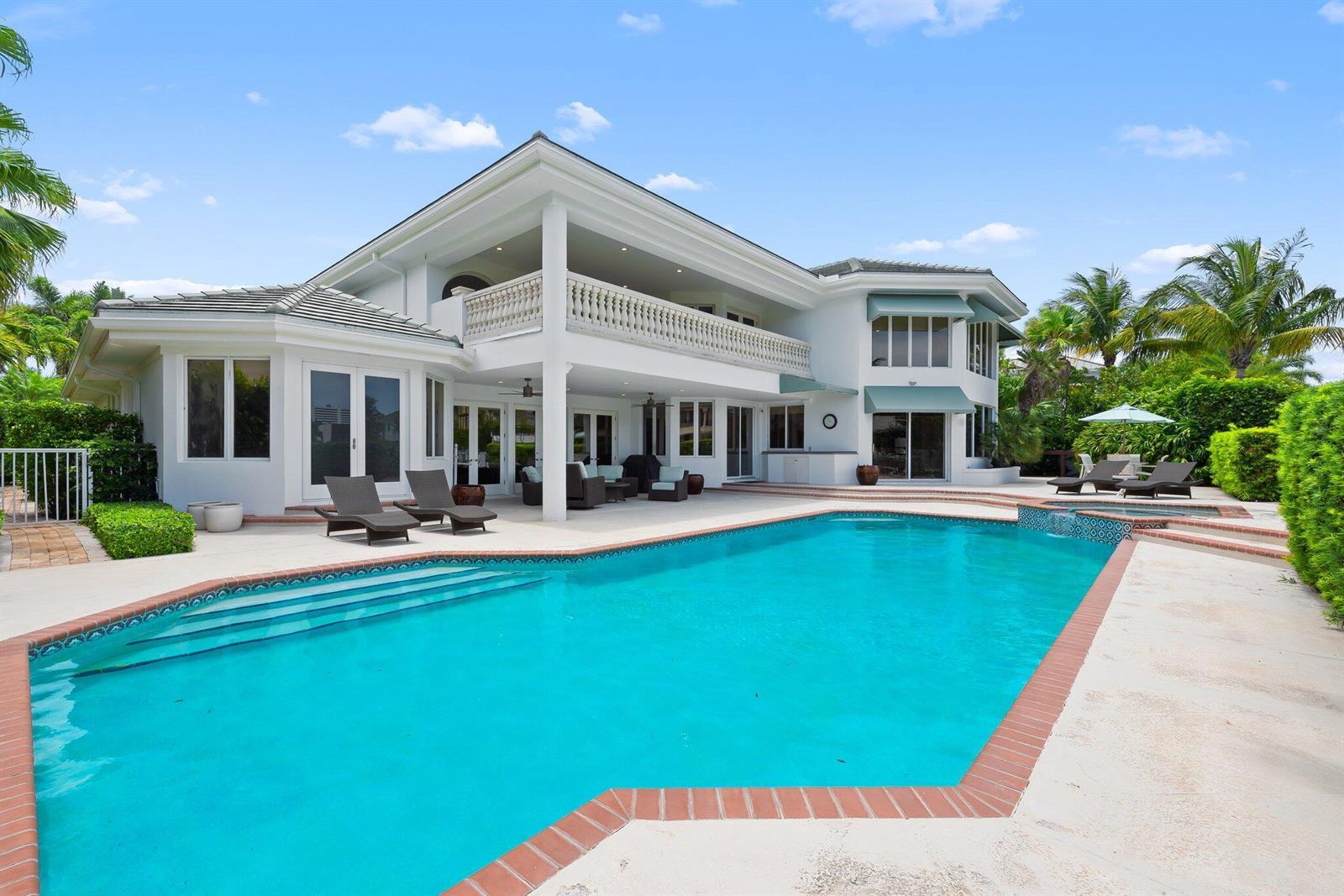 396 E Coconut Palm Road, Boca Raton FL 33432 photo 4