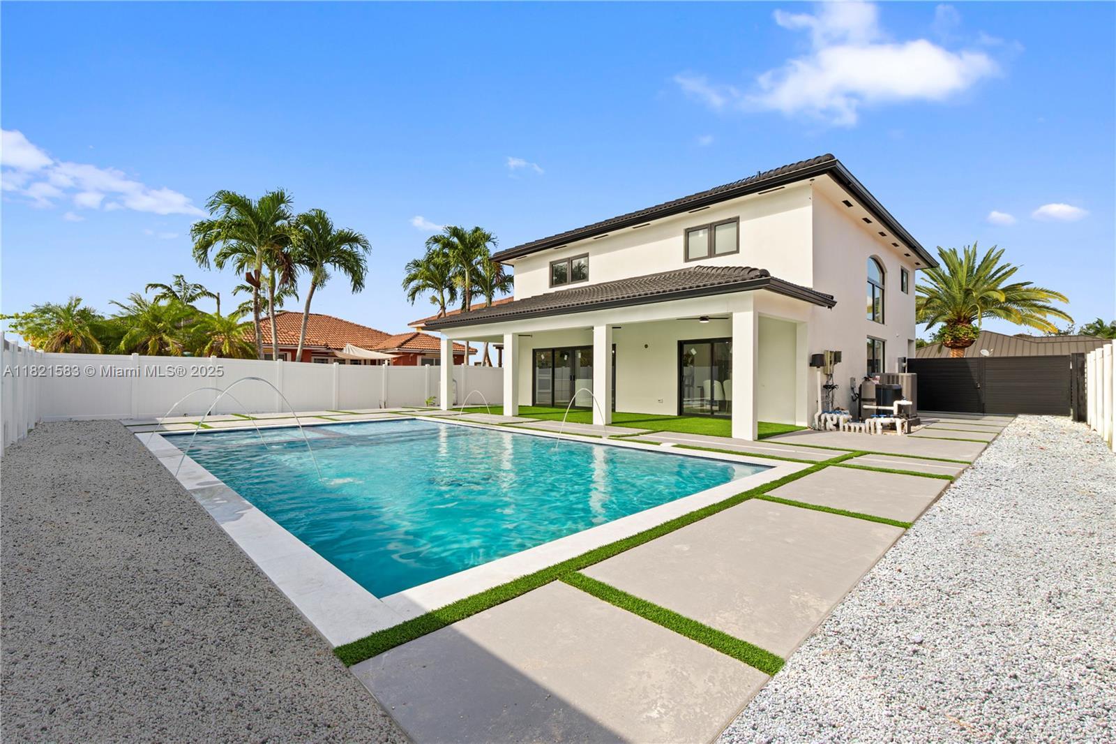 3002 SW 151st Ct, Miami FL 33185 photo 4