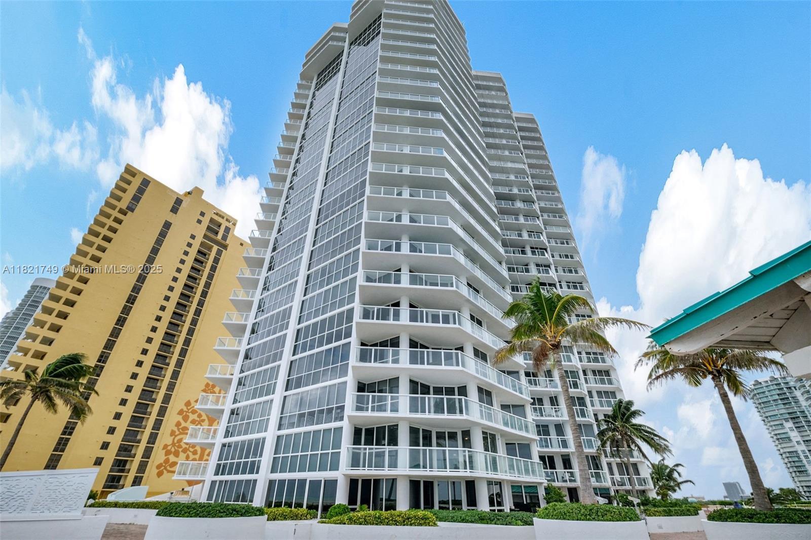 16425 Collins Ave # 311, Sunny Isles Beach FL 33160 photo 2