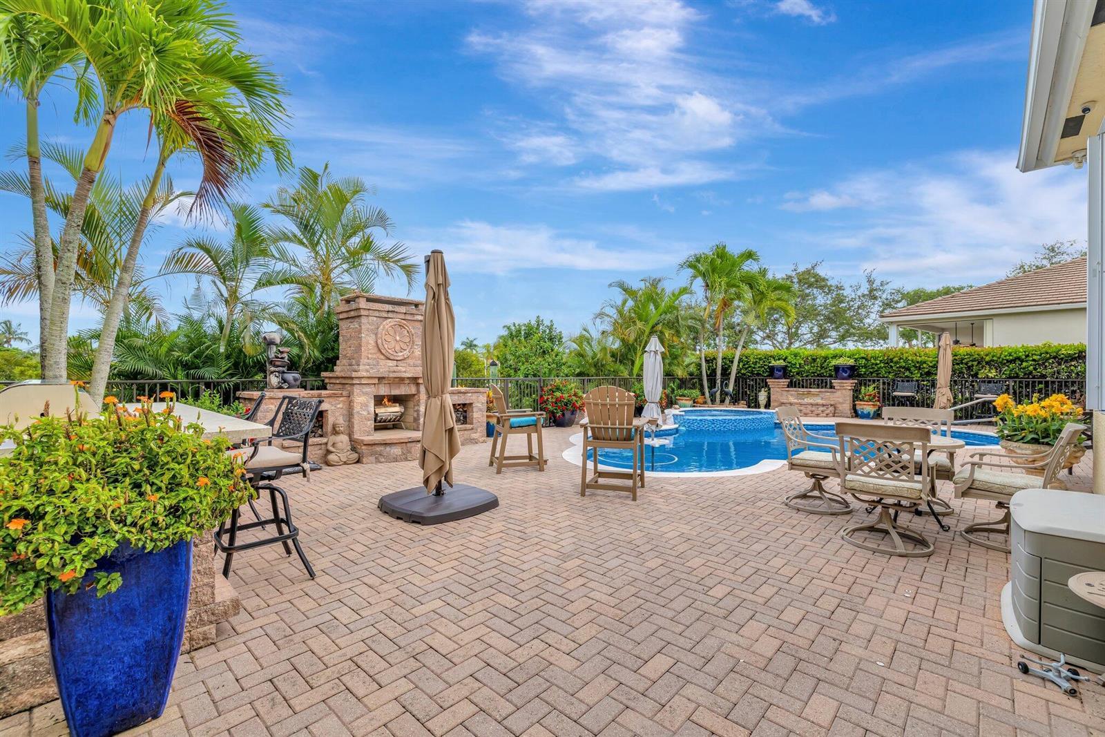 699 SW River Bend Circle, Stuart FL 34997 photo 4