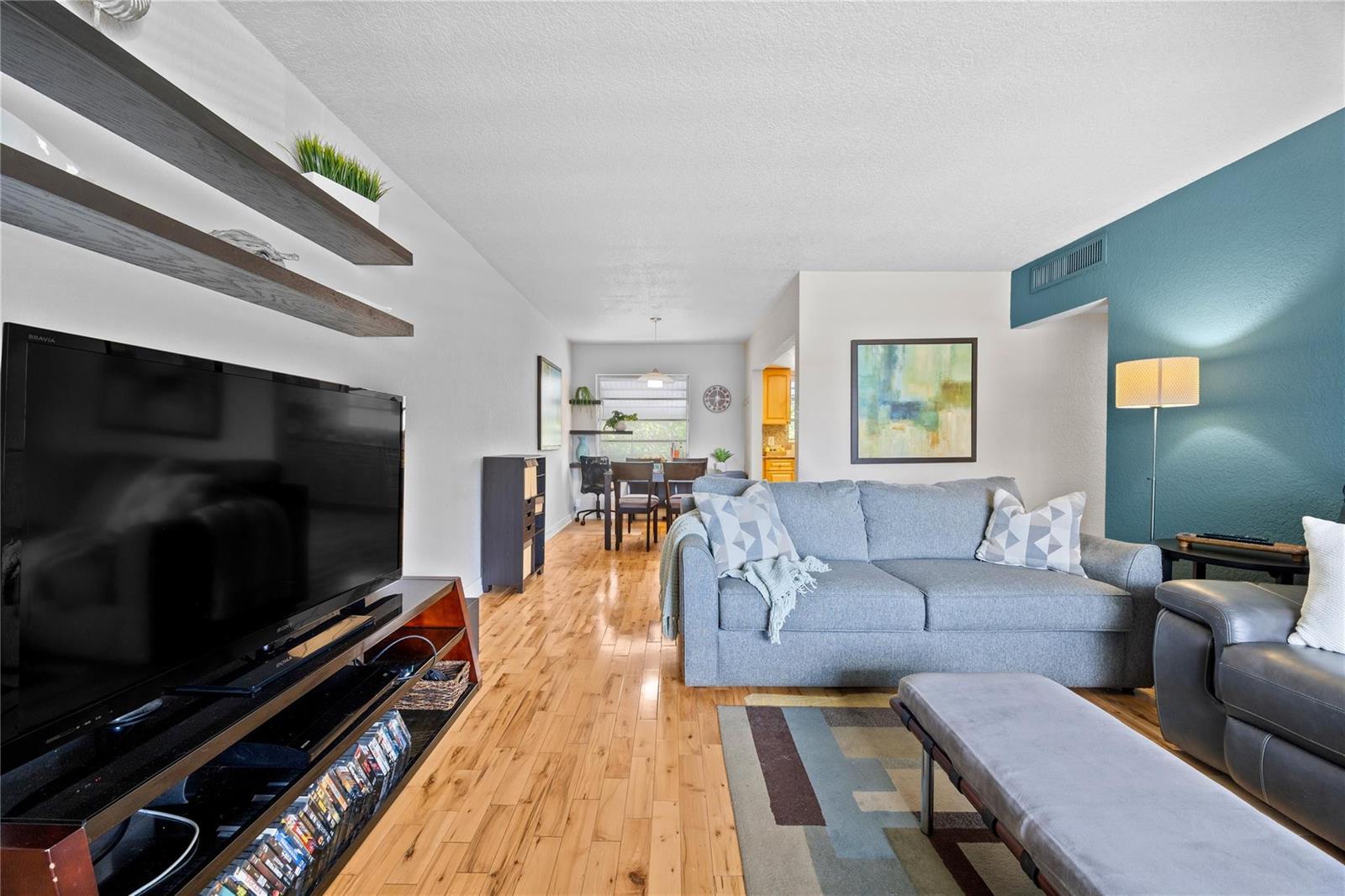 3847 S Circle Drive # 11, Hollywood FL 33021 photo 3