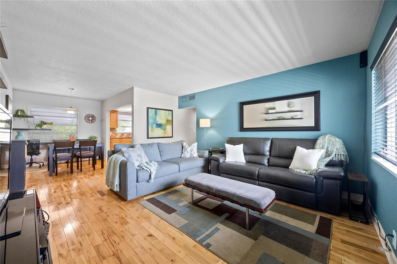 3847 S Circle Drive # 11, Hollywood FL 33021 photo 4