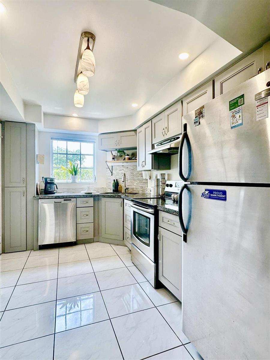 3475 Broken Woods Drive # 101, Coral Springs FL 33065 photo 3
