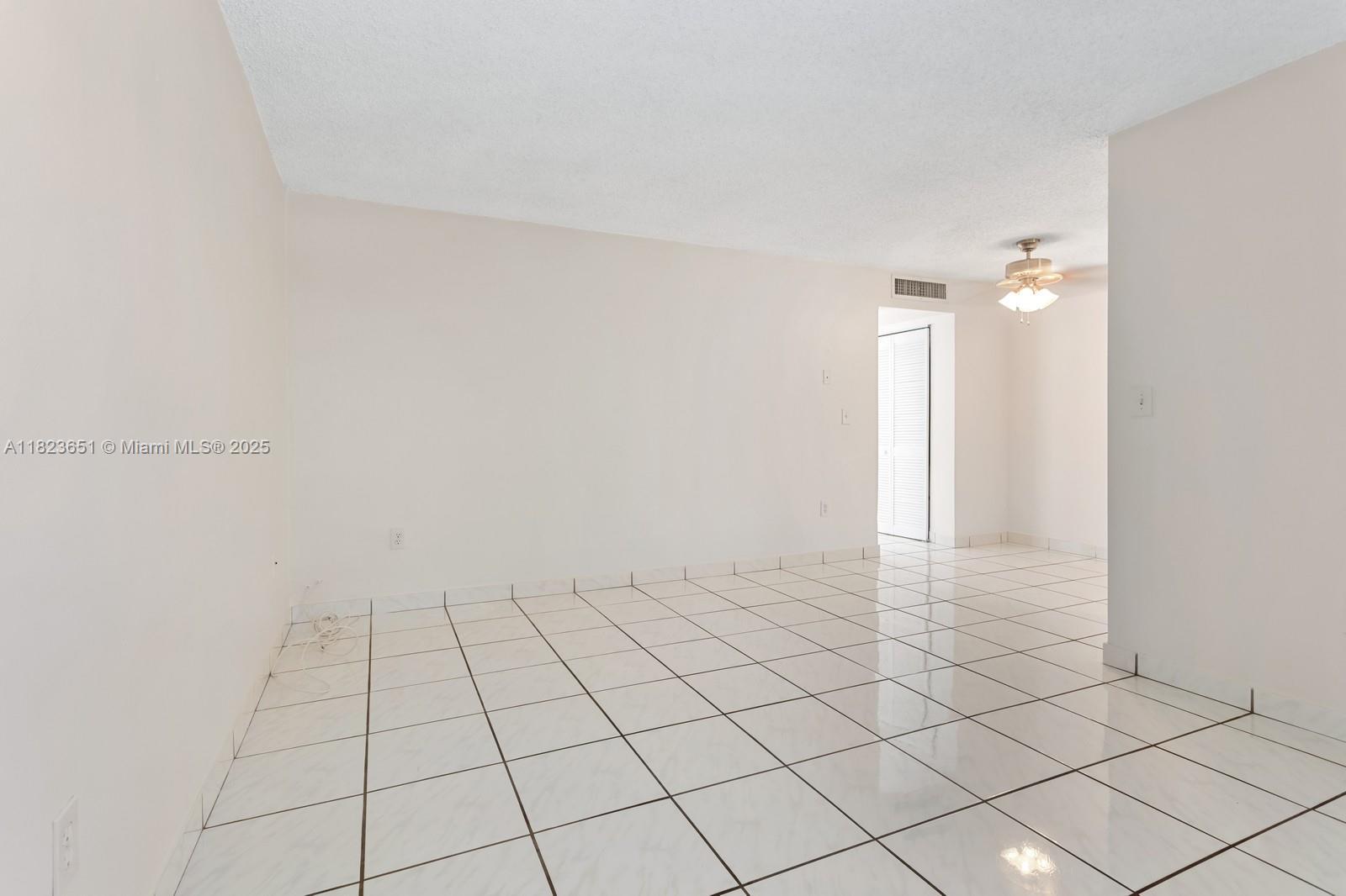 1800 SW 25th St # 2102, Miami FL 33133 photo 4