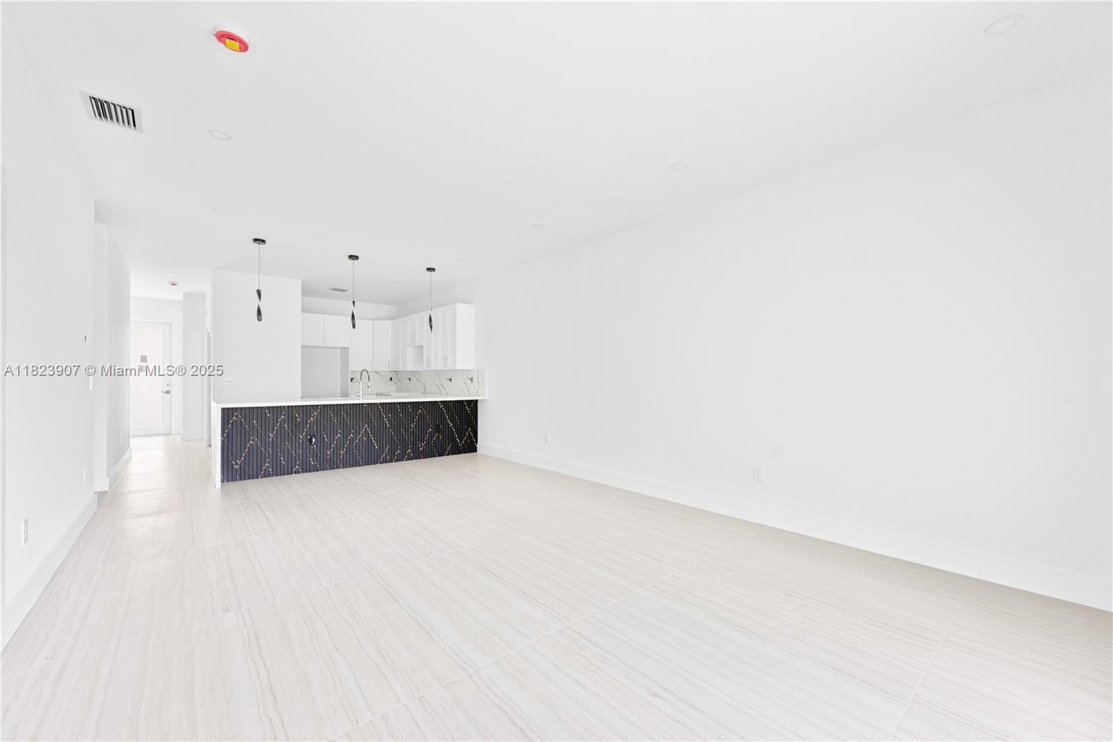 10741 SW 217 ST, Miami FL 33170 photo 4
