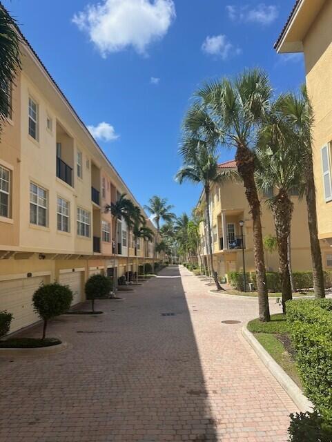 11750 Valencia Gardens Avenue, Palm Beach Gardens FL 33410 photo 3