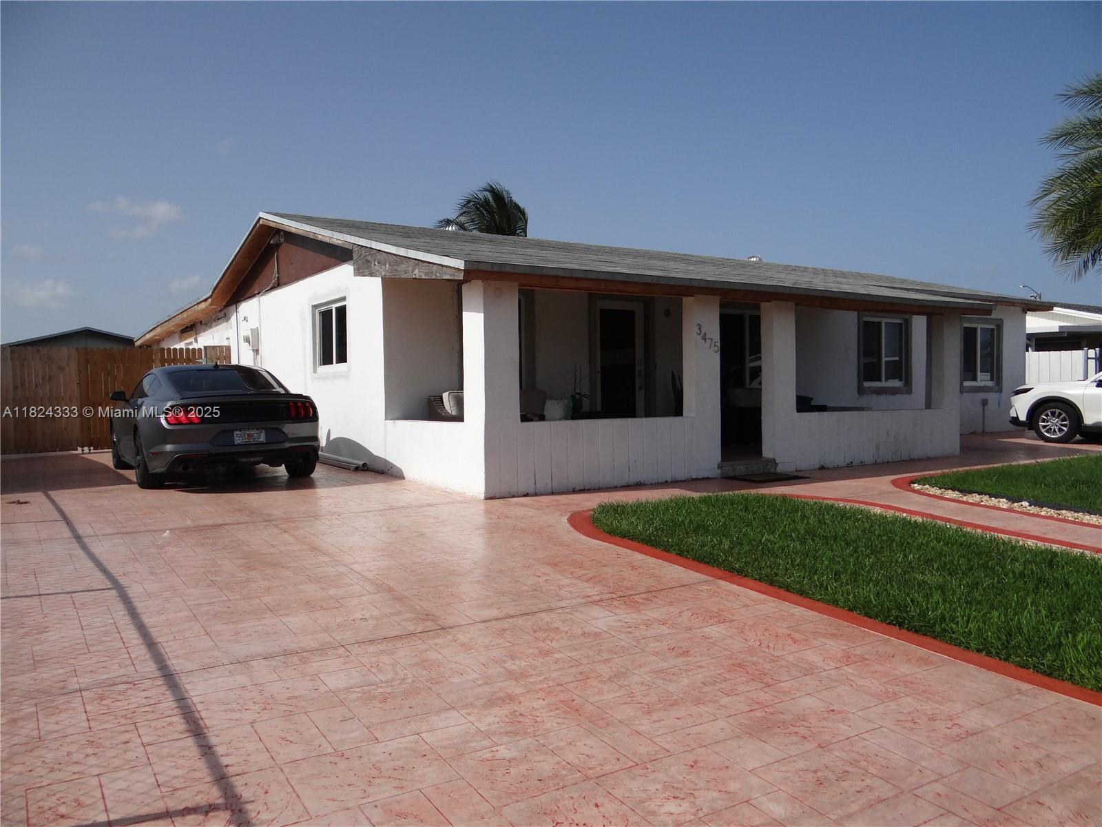 3475 NW 195th Ter, Miami Gardens FL 33056 photo 2