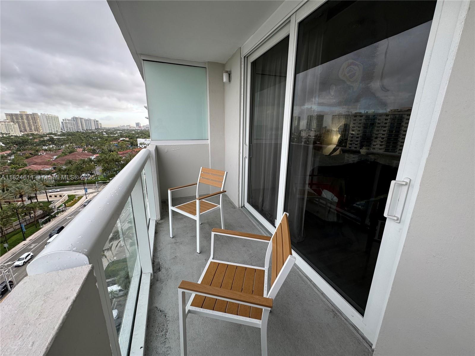 19201 Collins Ave # 1137, Sunny Isles Beach FL 33160 photo 5