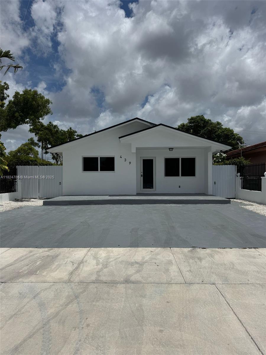 439 E 16th St # 439, Hialeah FL 33010
