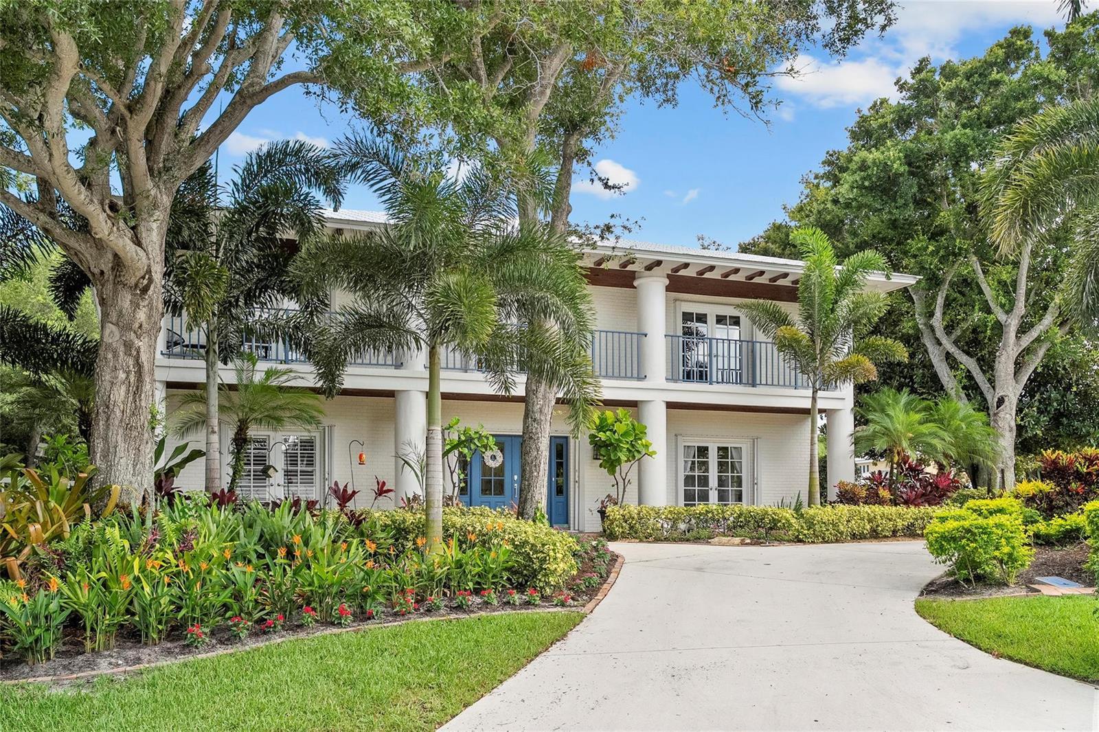 33 Rio Vista Drive, Stuart FL 34996 photo 2