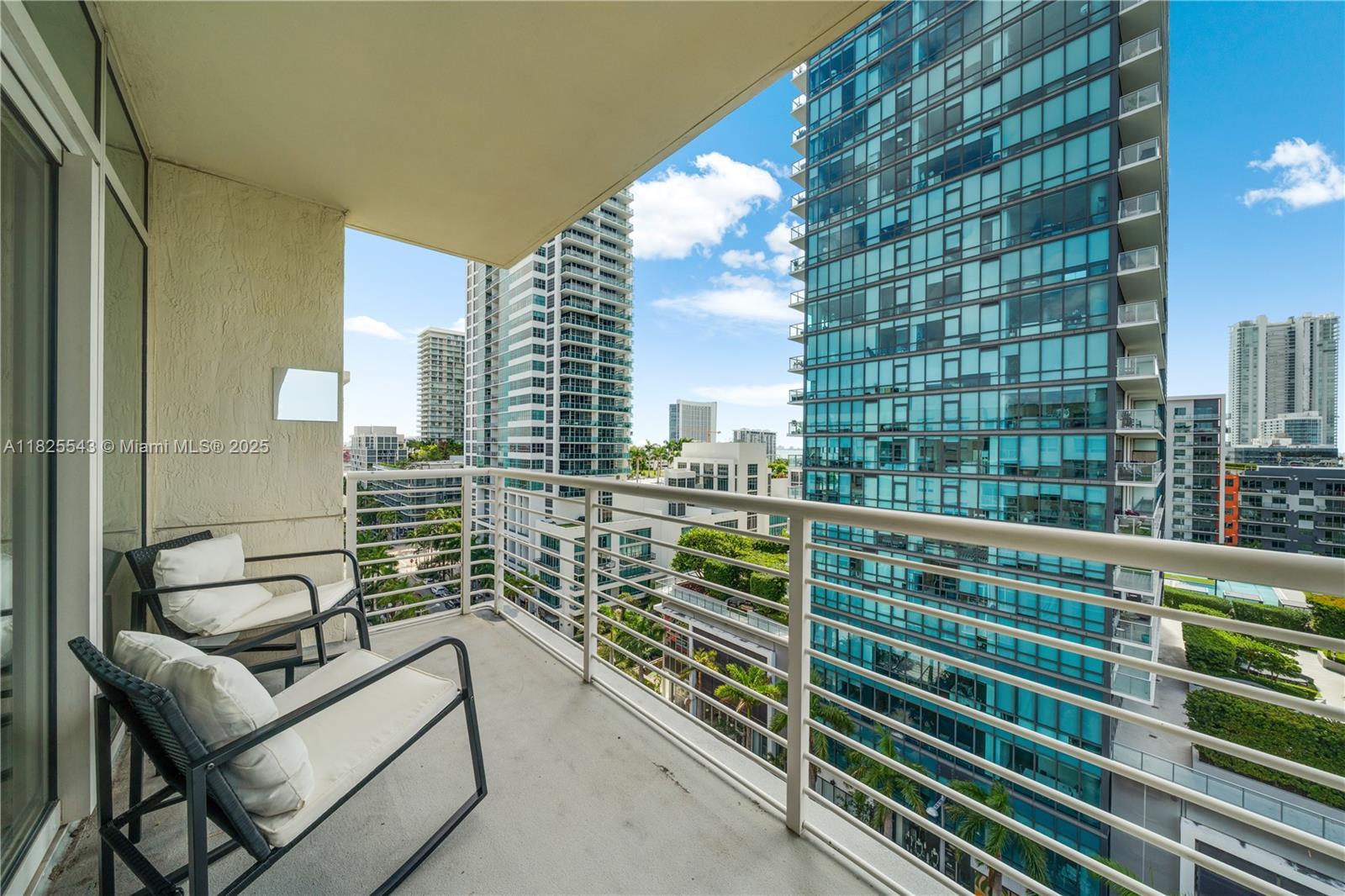 3250 NE 1st Ave # 1016, Miami FL 33137 photo 2