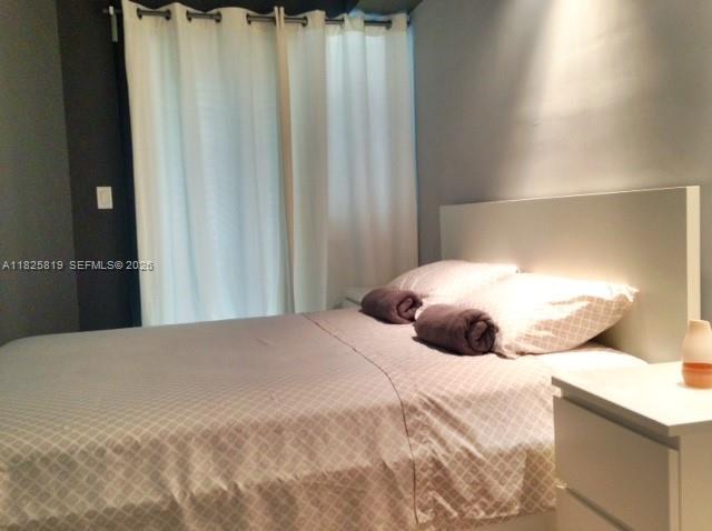 1325 Meridian Ave # 6, Miami Beach FL 33139 photo 3