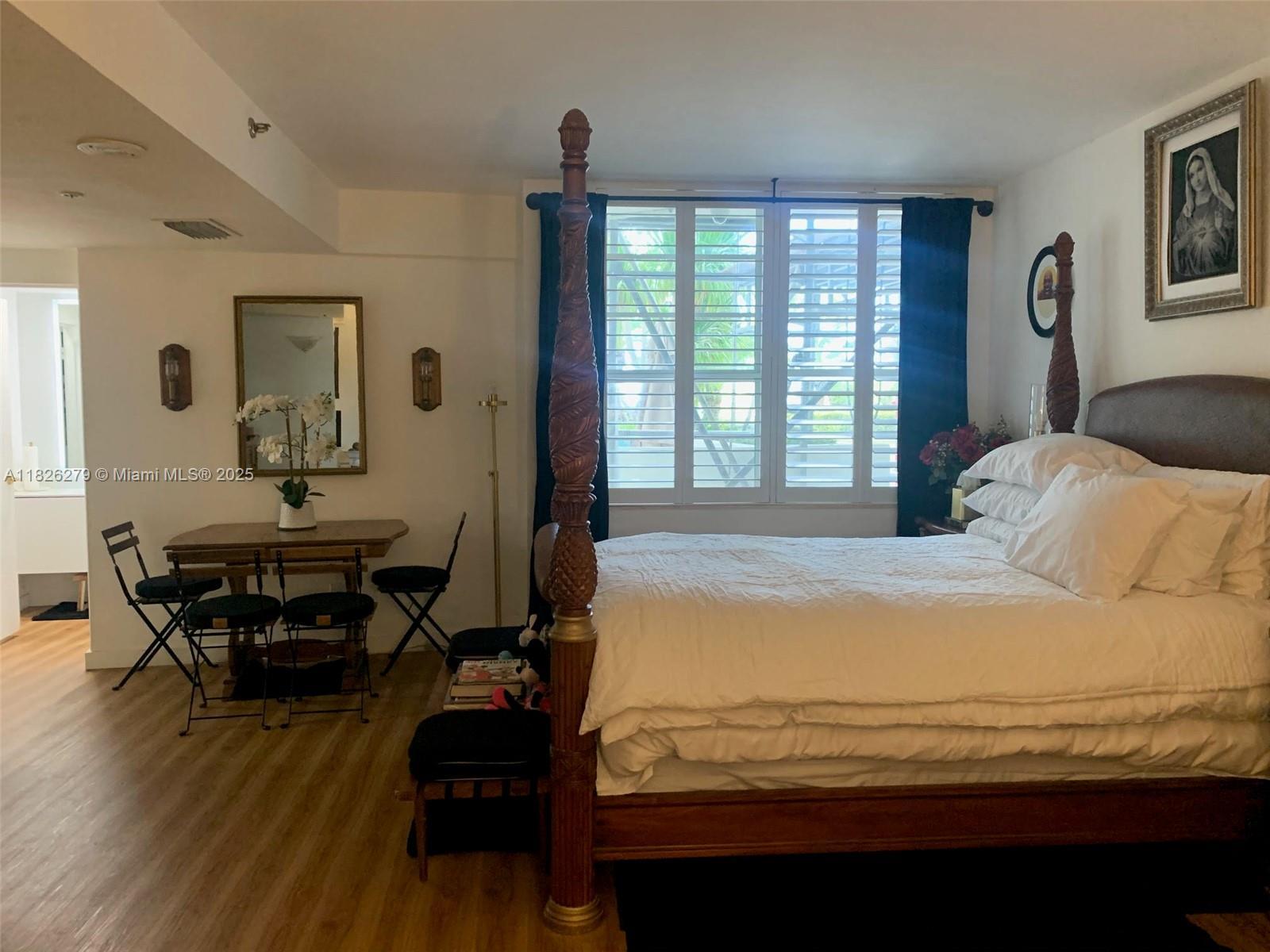 100 Lincoln Rd # 315, Miami Beach FL 33139 photo 3