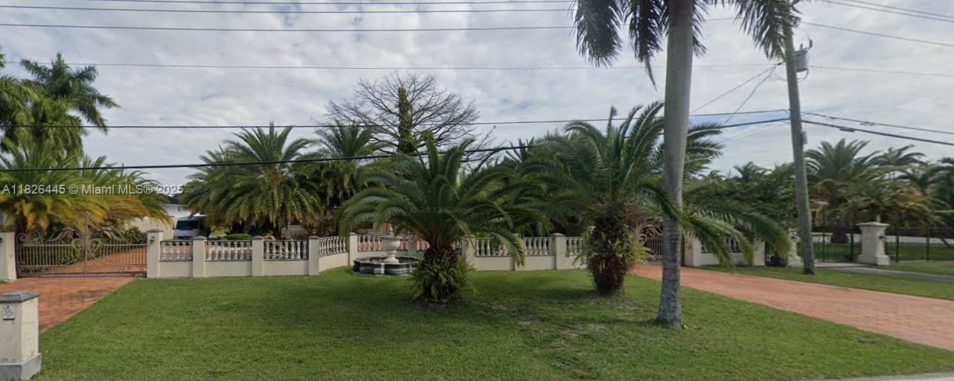 301 NW 132nd Ave, Miami FL 33182 photo 2