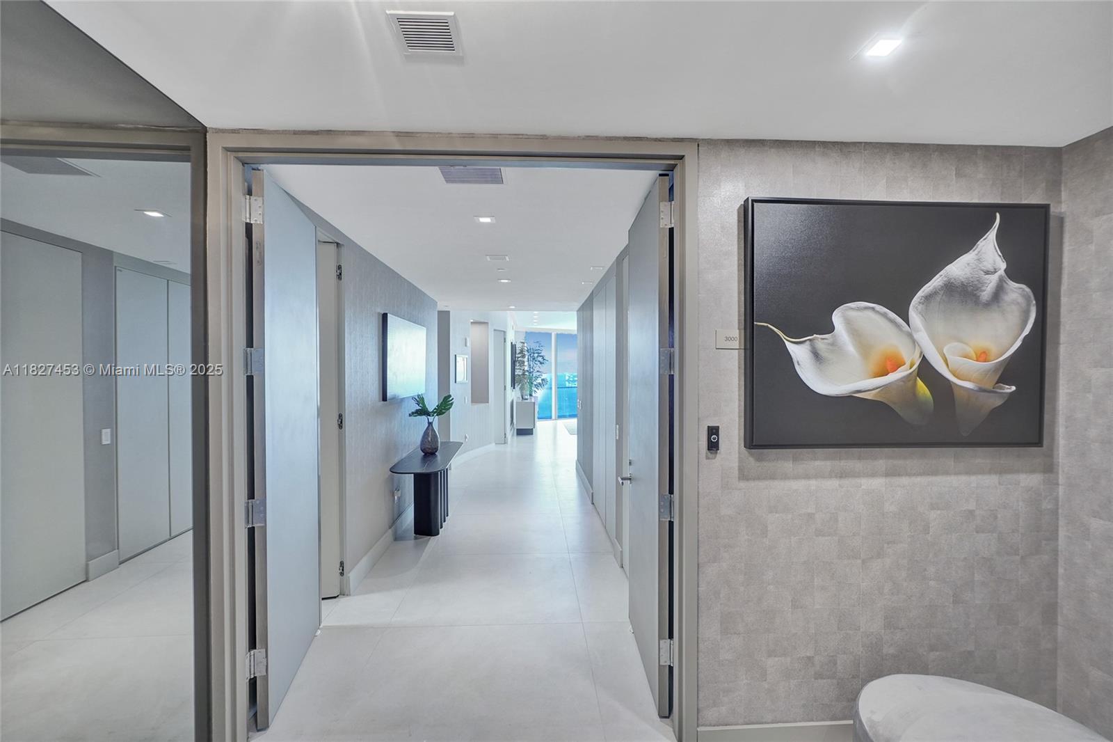 18975 Collins Ave # 3000, Sunny Isles Beach FL 33160 photo 3