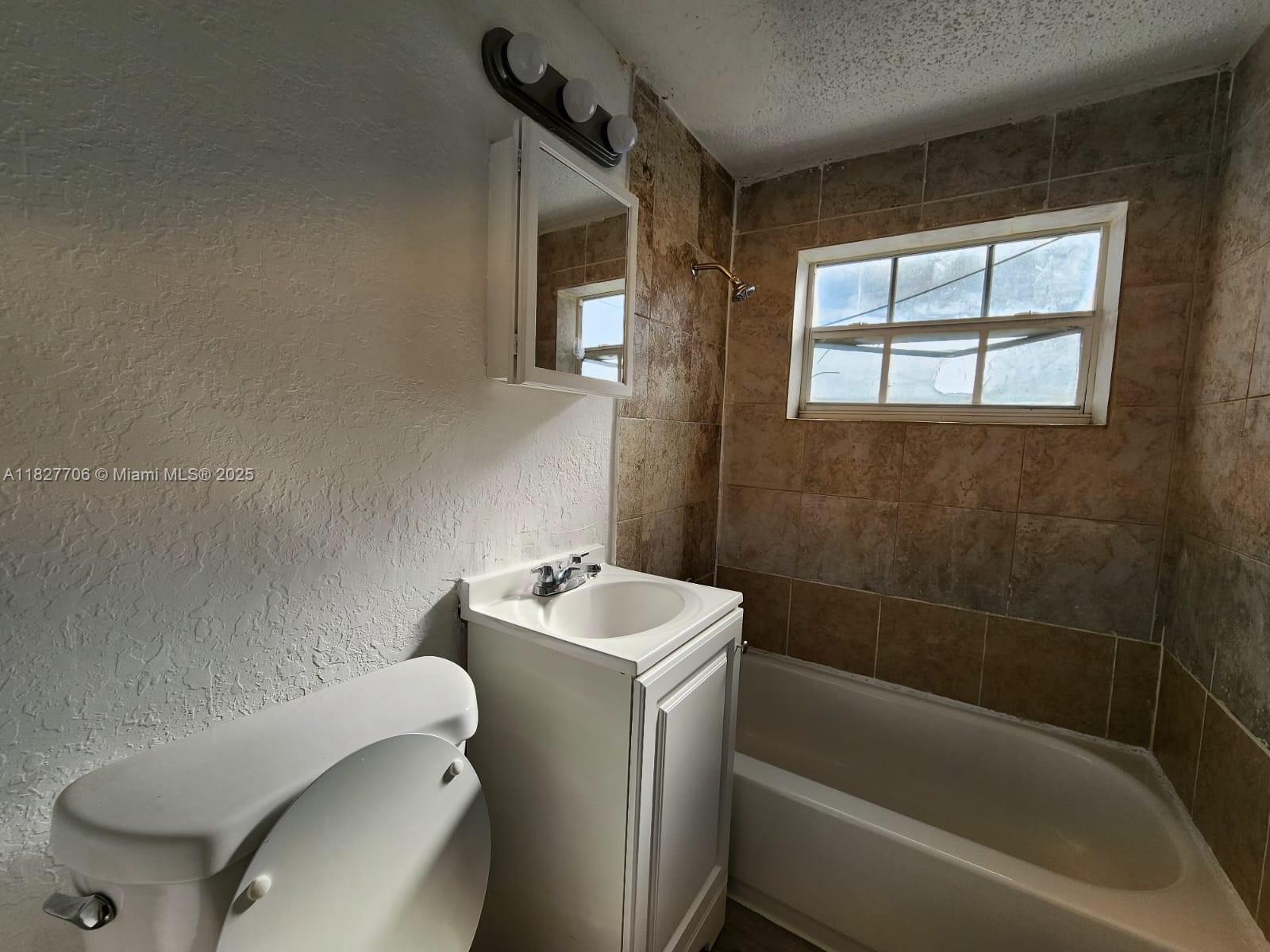 3615 Thomas Ave # 1, Miami FL 33133 photo 4