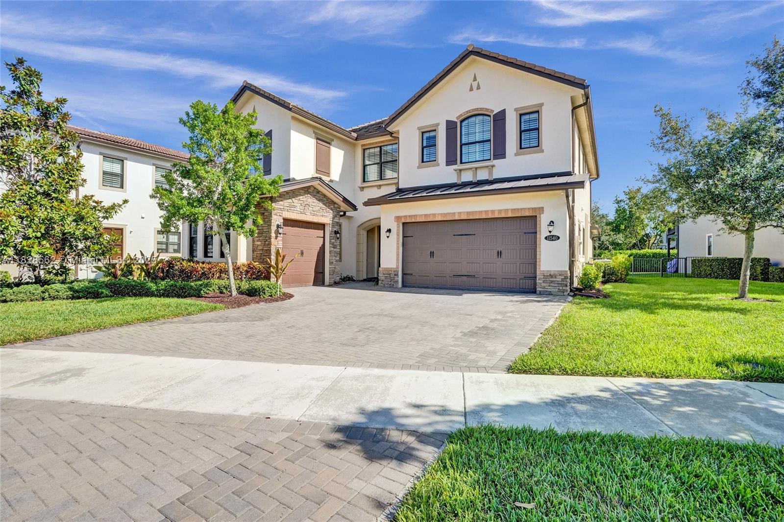 Parkland, FL 33076