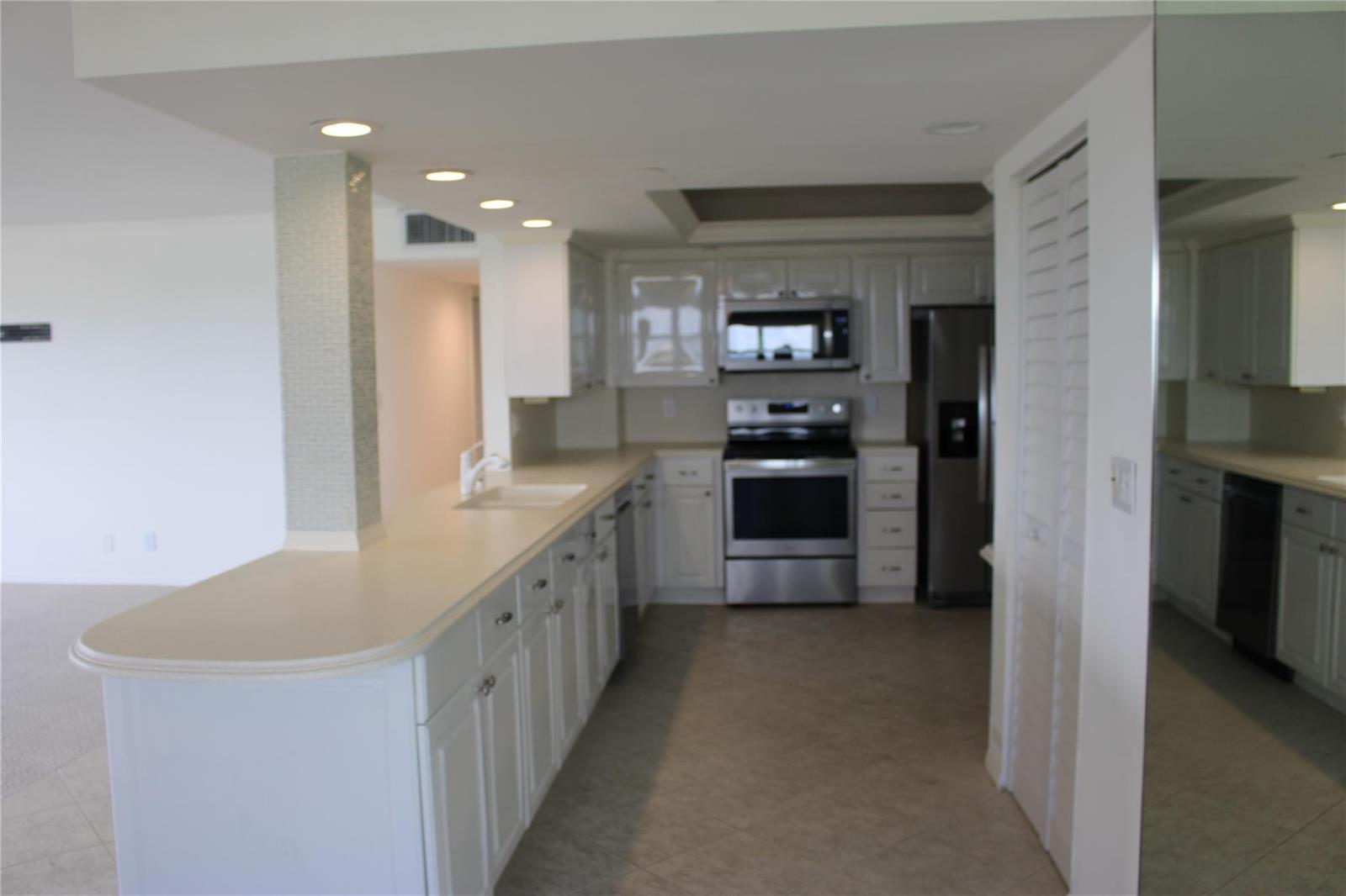 3200 Port Royale Drive # 2007, Fort Lauderdale FL 33308 photo 5