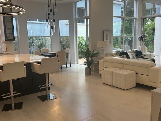 127 Sunset Cove Lane, Palm Beach Gardens FL 33418 photo 4