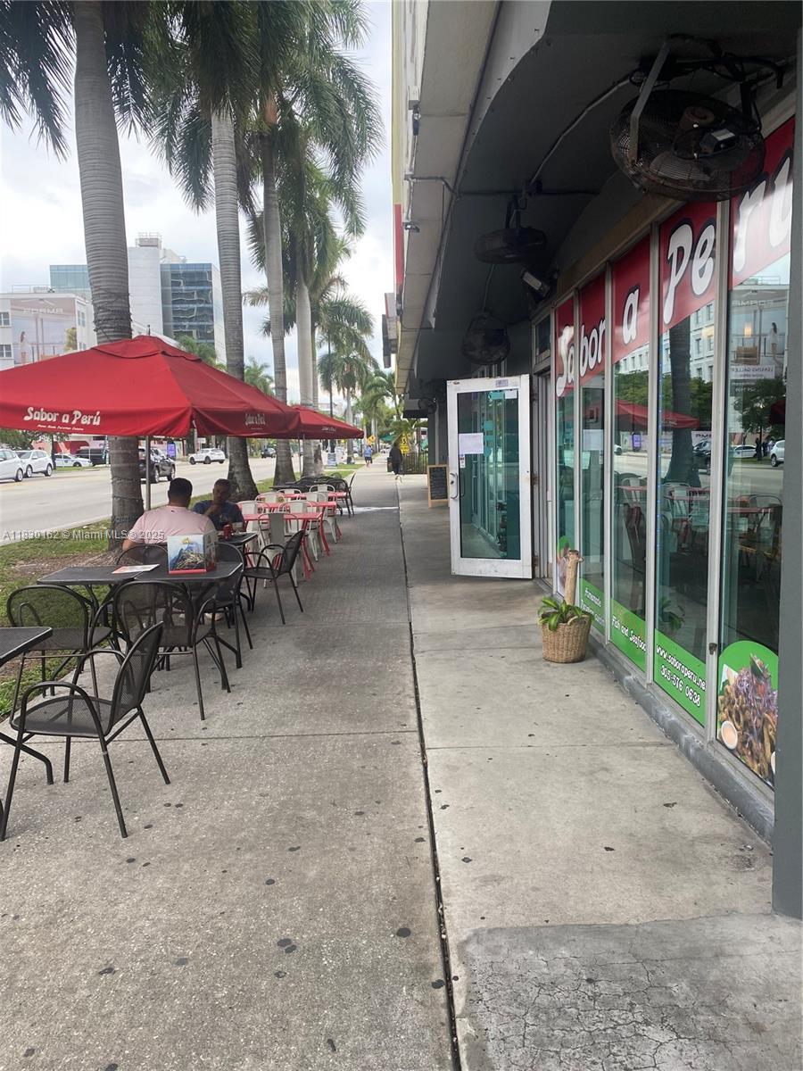 2923 Biscayne Blvd, Miami FL 33137 photo 4