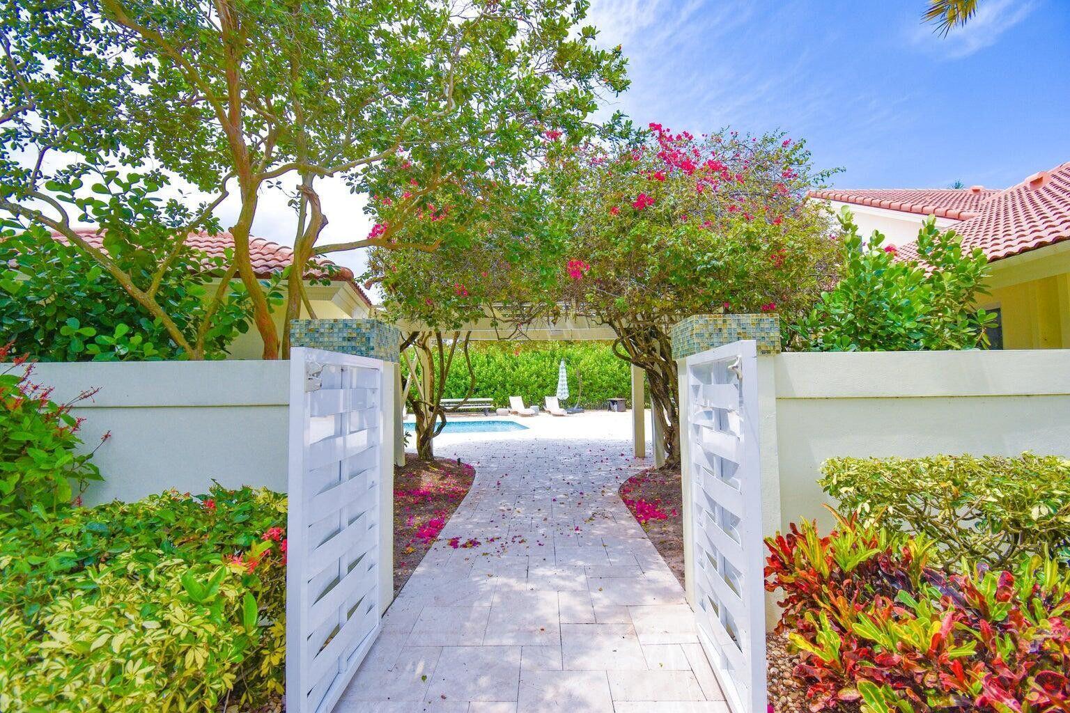 7351 Valencia Drive, Boca Raton FL 33433 photo 3