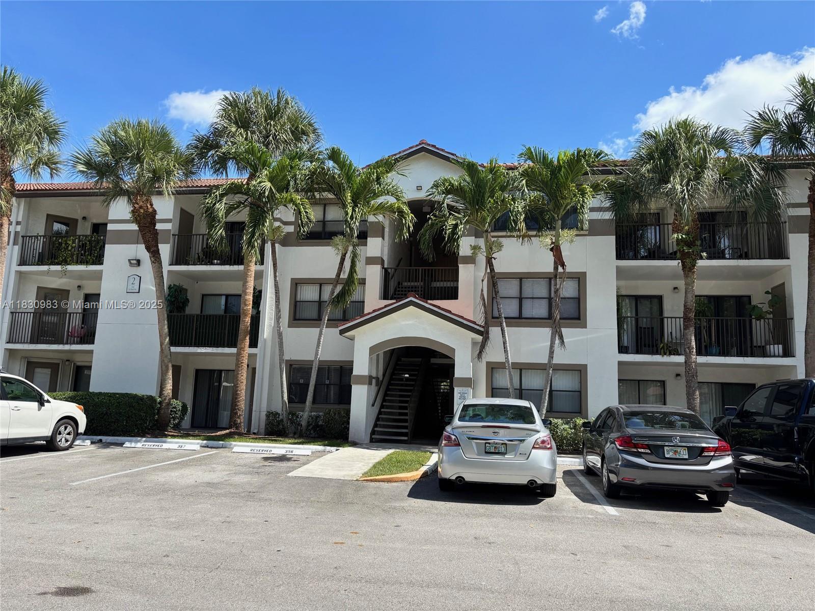 620 S Park Rd # 2, Hollywood FL 33021