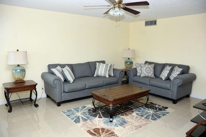 3400 Springdale Boulevard # 316, Palm Springs FL 33461 photo 2