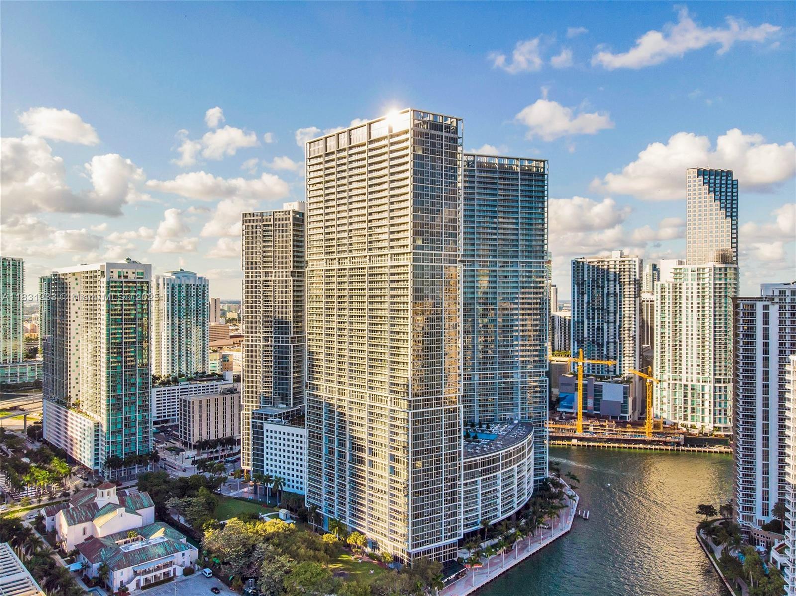 495 Brickell Ave # 1511, Miami FL 33131 photo 3