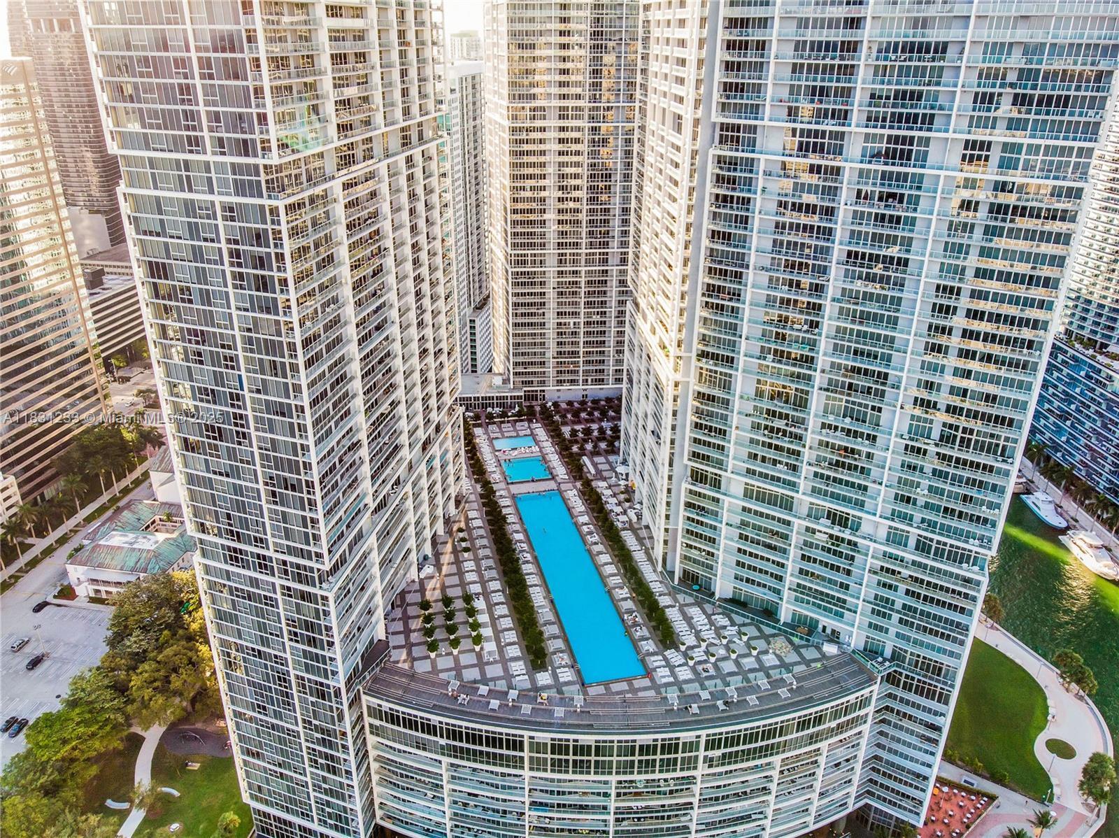 495 Brickell Ave # 1511, Miami FL 33131 photo 4