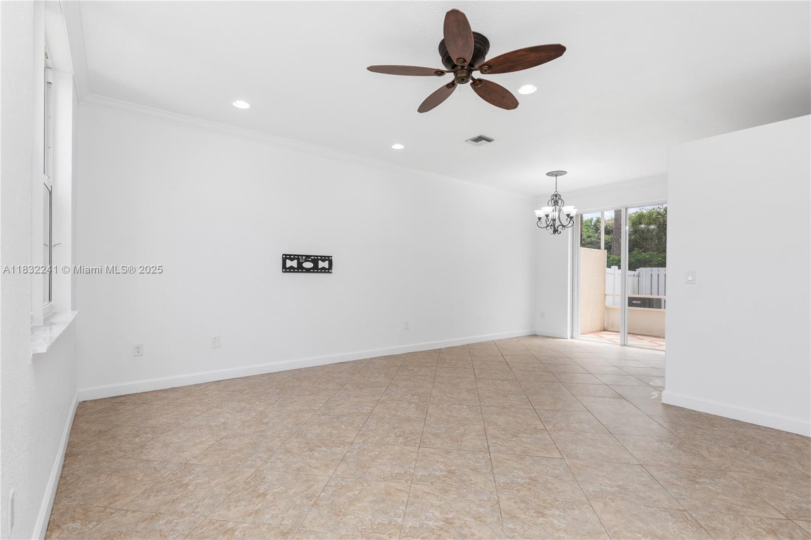 1430 NW 154th Ln # 1430, Pembroke Pines FL 33028 photo 4