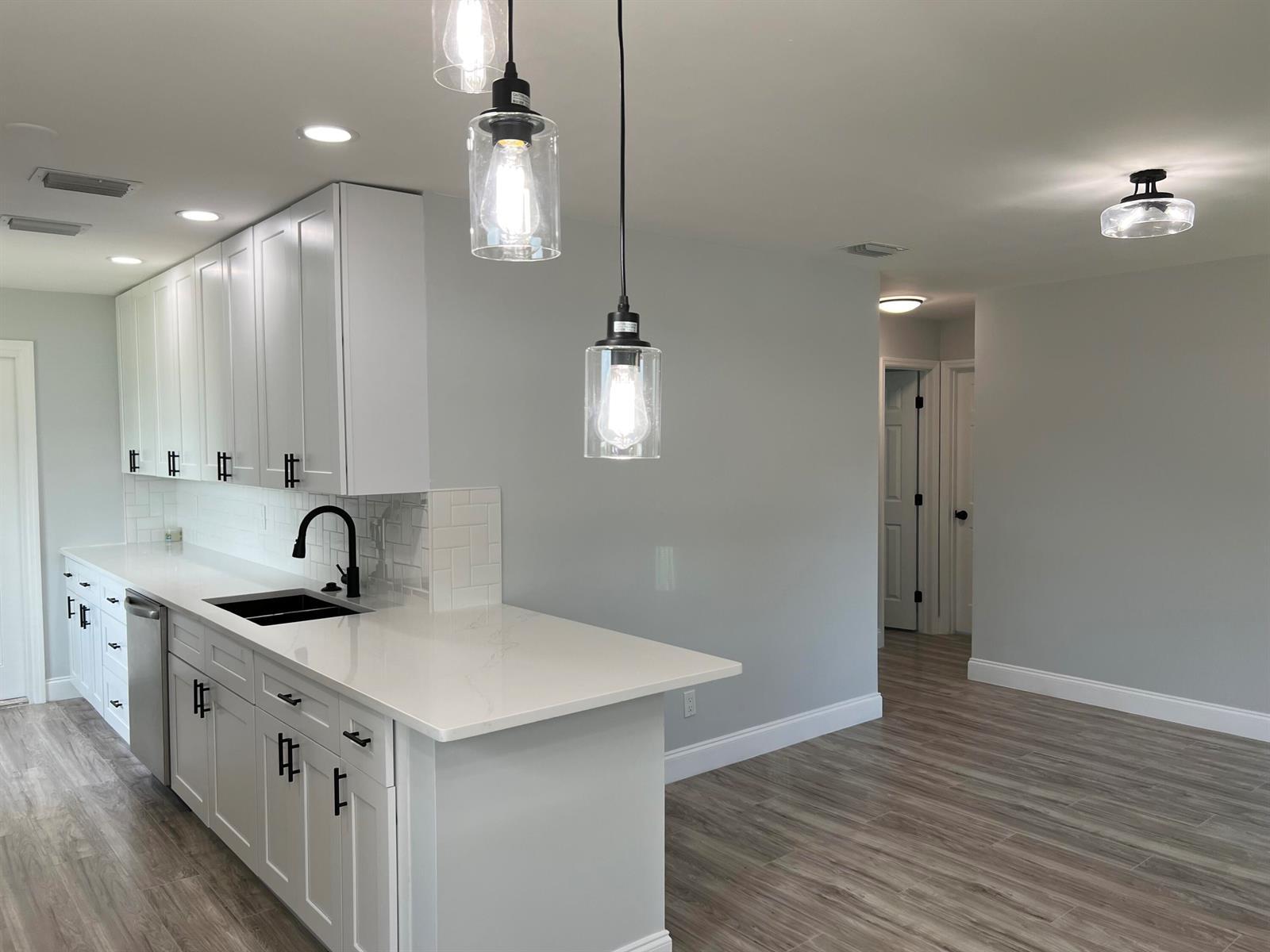4620 39th Avenue, Vero Beach FL 32967 photo 4