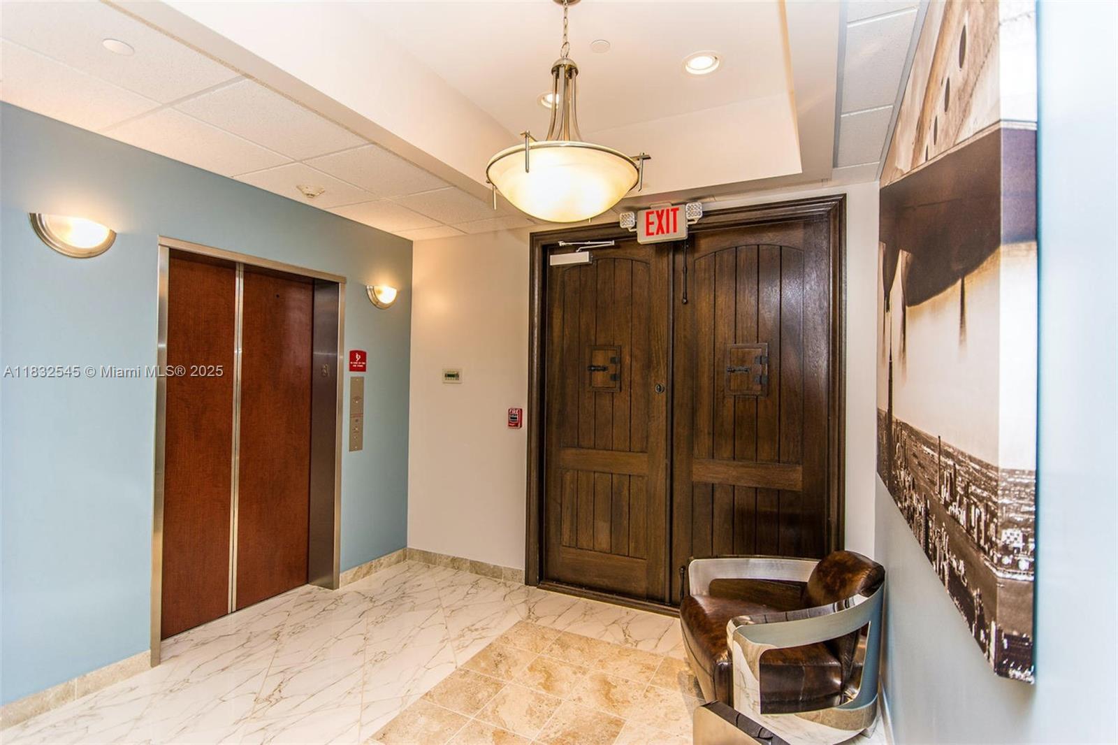 1555 Bonaventure Blvd # 2019, Weston FL 33326 photo 2
